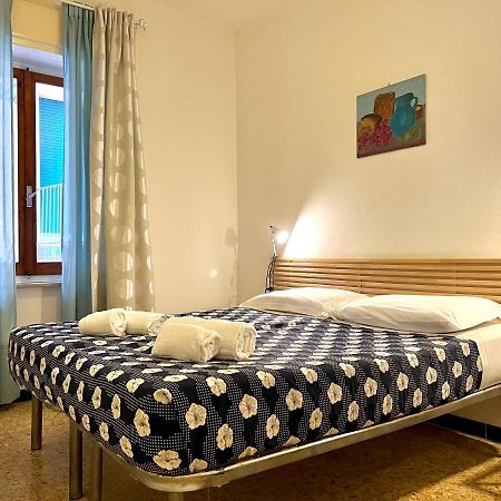 Monterosso Apartment Old City Монтероссо-аль-Маре Экстерьер фото